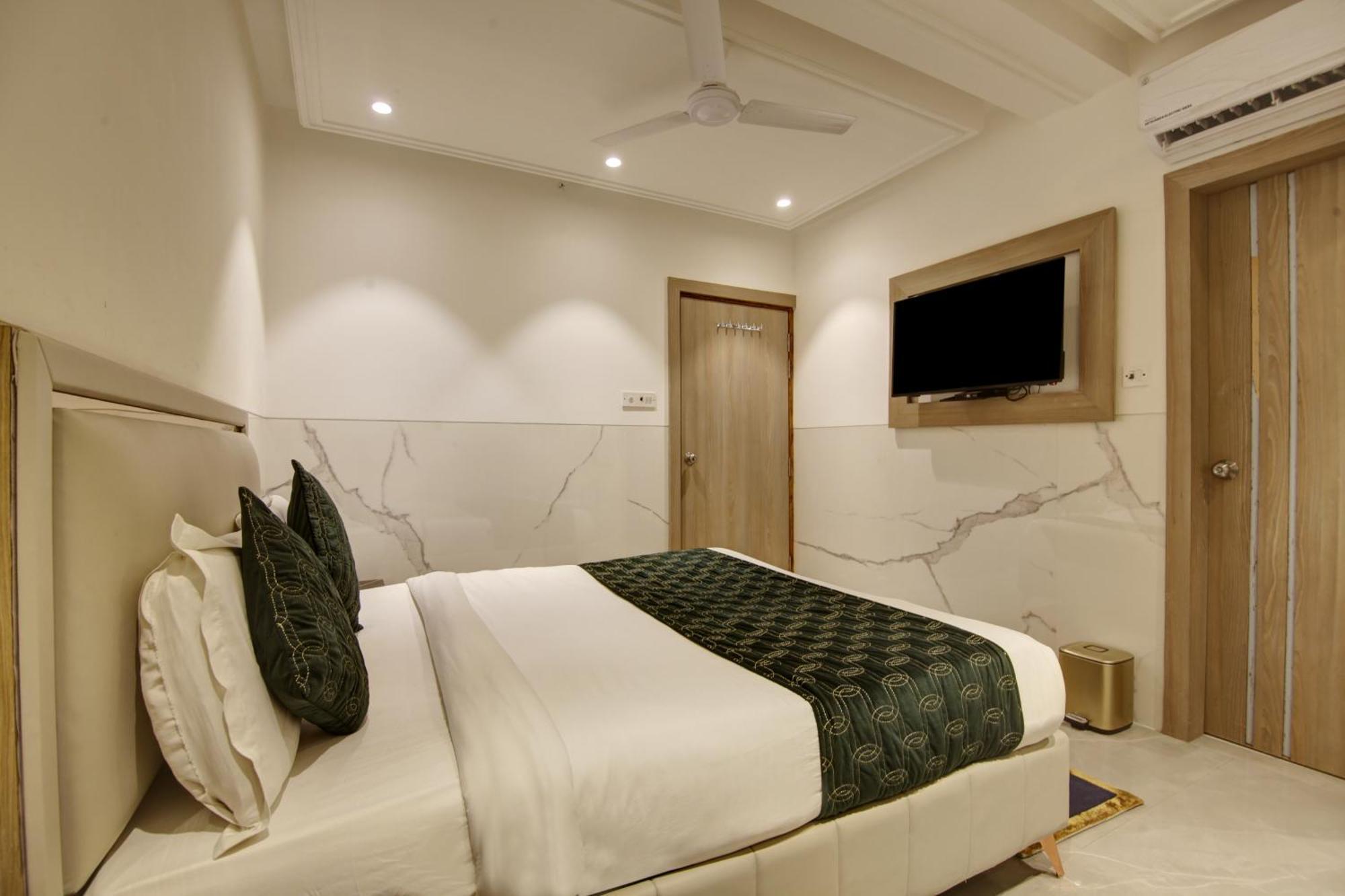 Hotel International Inn By Star Group - Near Delhi Airport New Delhi Exterior photo